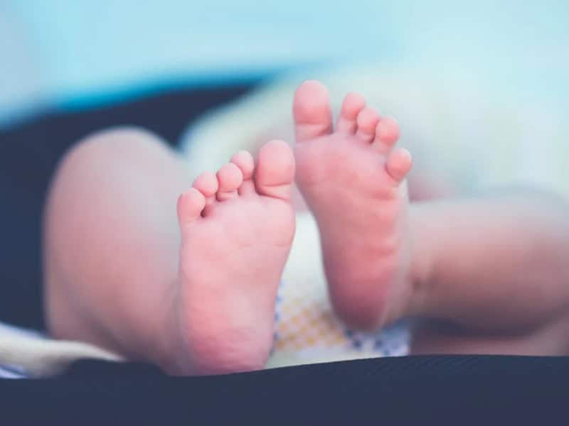 Mamă reținută în Alba după ce și-a ucis copilul nou-născut într-un caz socant de omor