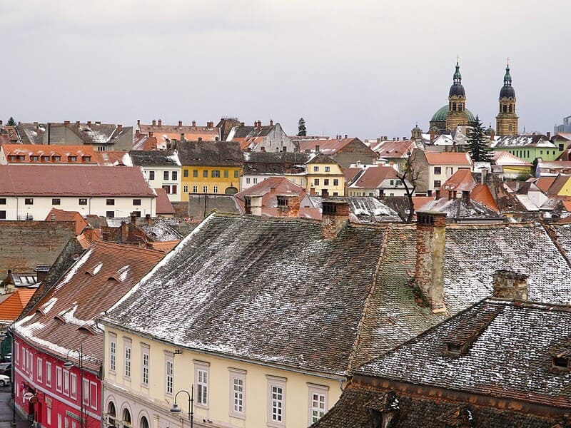 Prognoza meteo pe patru săptămâni anunță vreme caldă și precipitații variabile în România