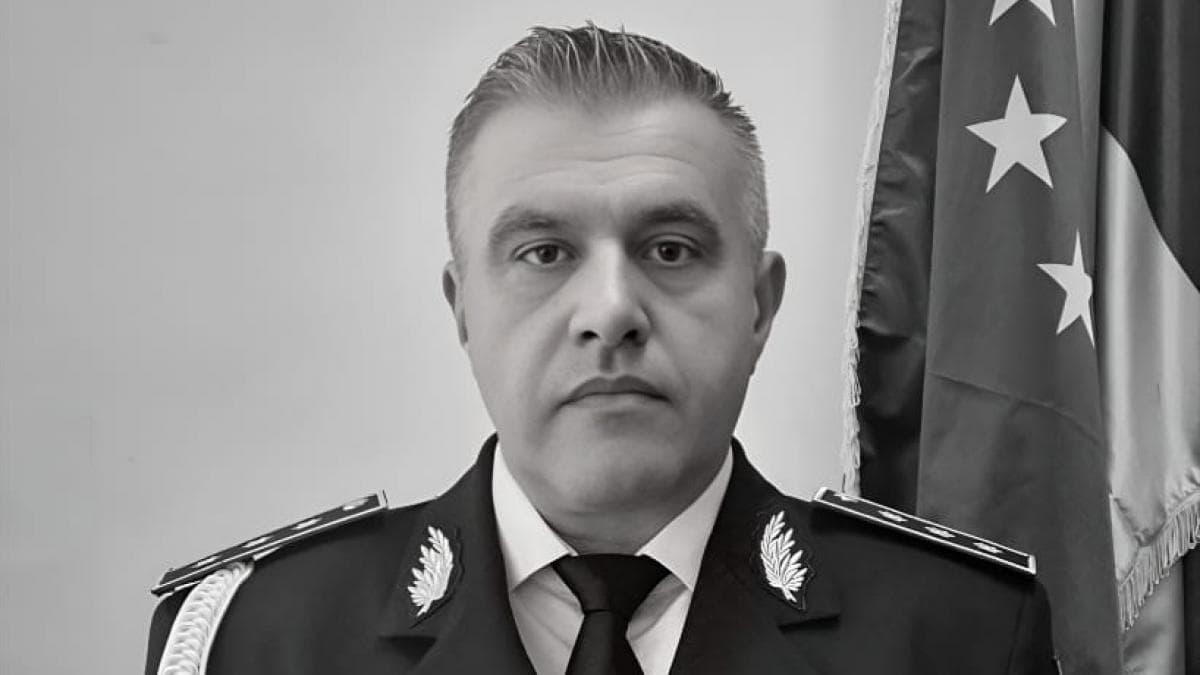 Șeful IPJ Dolj Marius-Daniel Mîrzacu a murit la birou la doar 51 de ani