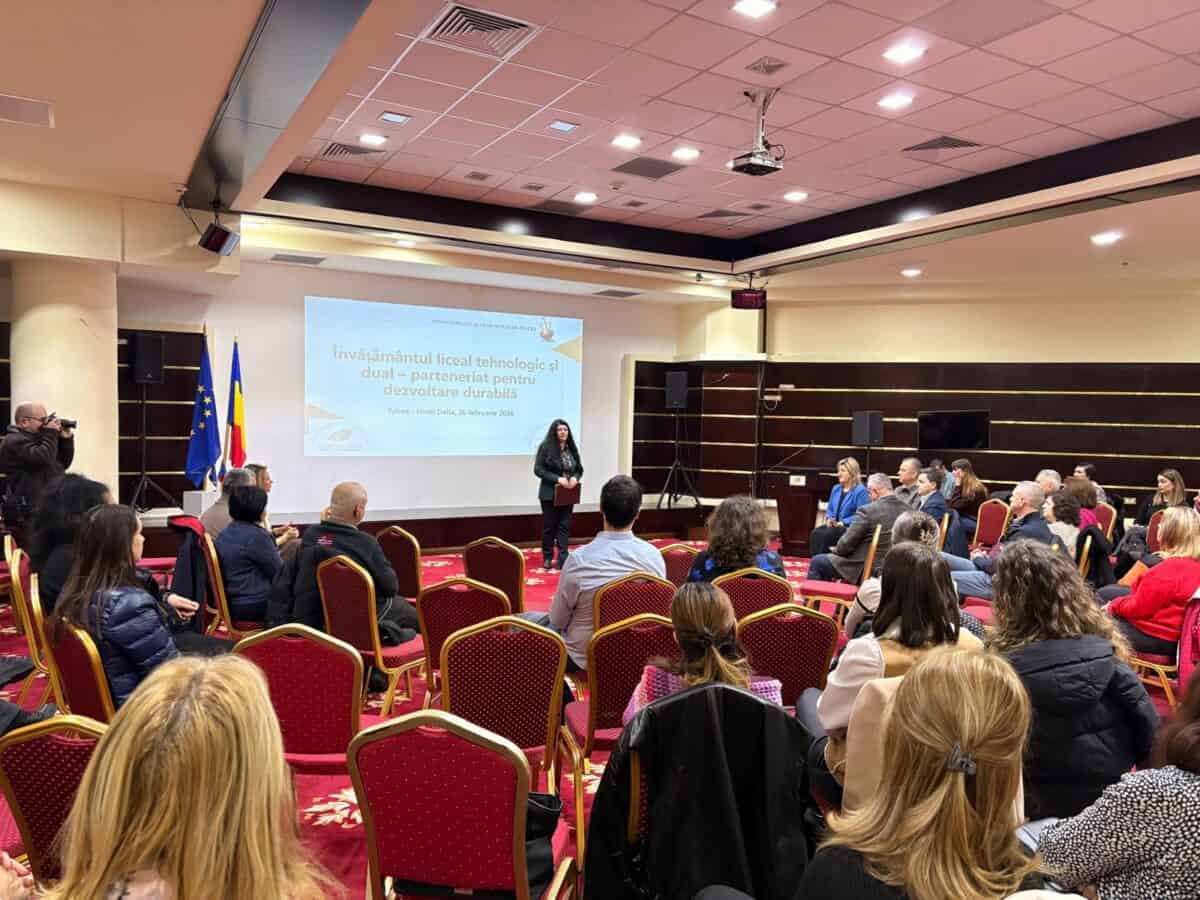 Învățământul dual, în prim-plan la Tulcea: școli și firme, la aceeași masă pentru viitorul elevilor