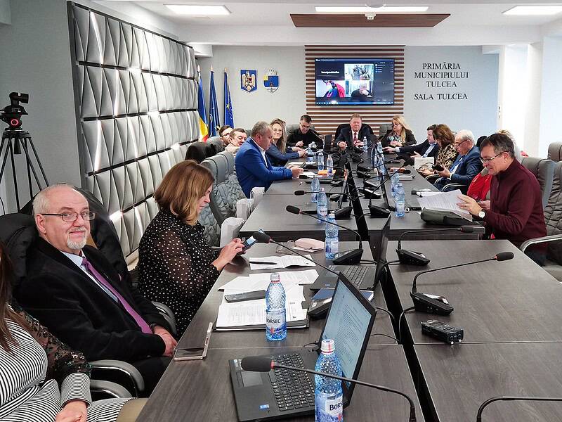 Ghinion de neșansă! Trei hotărâri votate „la foc automat” au fost anulate de instanță. Miza: terenuri de milioane de lei