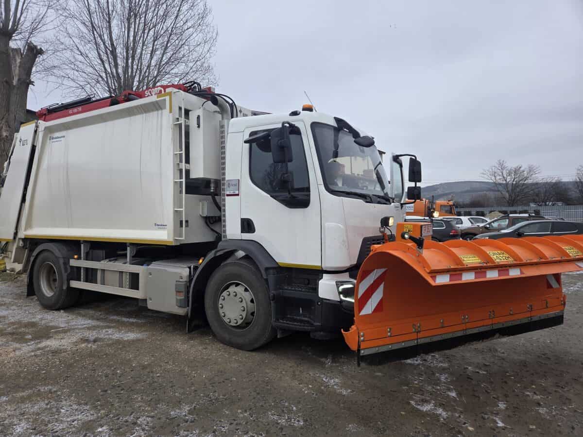 Primarul din Tulcea anunță testarea noii autogunoiere de 789.000 lei: „În această săptămână o vom pune la lucru” / foto
