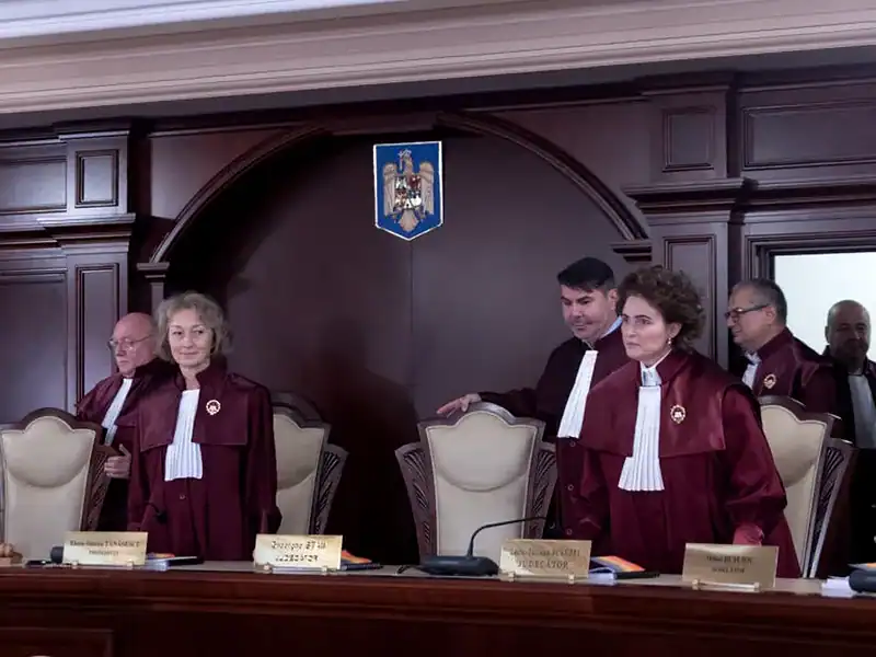 Curtea Constituțională confirmă legalitatea pensiilor speciale pentru magistrați