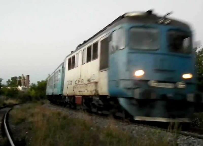 Furturi de componente feroviare perturbă circulația trenurilor în București și Petroșani