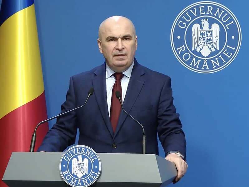Guvernul adoptă reforme radicale în administrație și suspendă permisele pentru amenzi neplătite