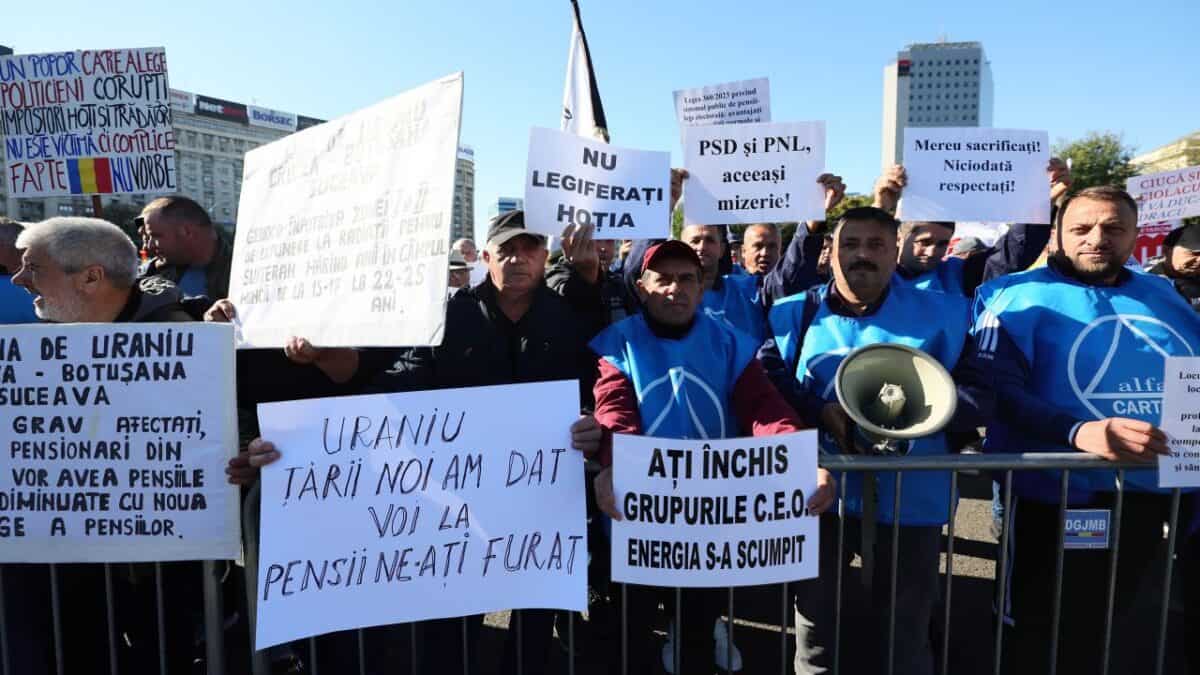 Protest al angajaților din sectorul energetic împotriva lipsei soluțiilor pentru locuri de muncă