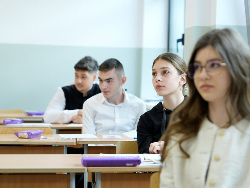 România în topul UE cu 117 zile de vacanță pentru elevi în anul școlar 2025-2026