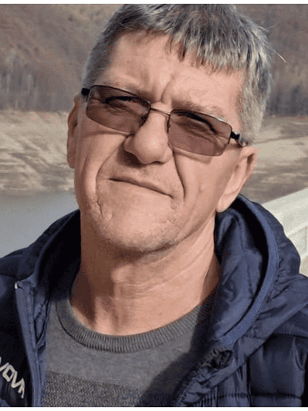 Președinte fără drept, dar cu cardul în mână. Scandal la Sindicatul „Apă Canal” de la Aquaserv Tulcea