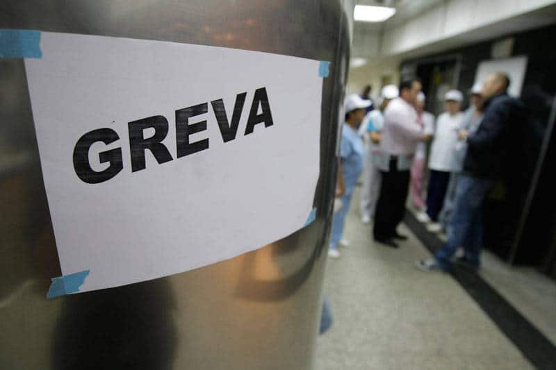 Sindicaliștii din administrația publică anunță greva de avertisment în peste 1.500 de primării