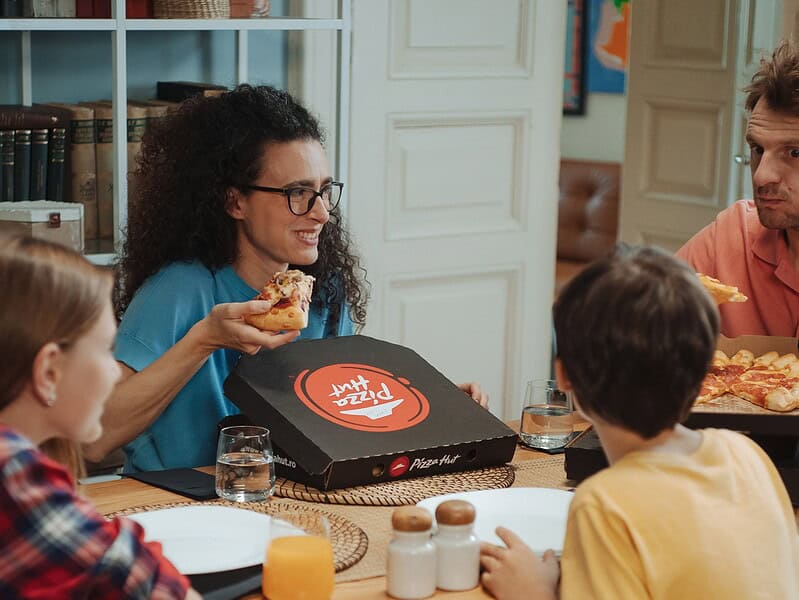 Sphera Franchise Group va închide șapte restaurante Pizza Hut pentru eficientizarea rețelei