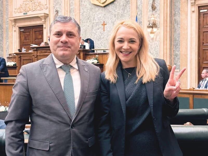 USR propune un termen clar de 3 zile pentru firmele care depășesc plafonul de TVA