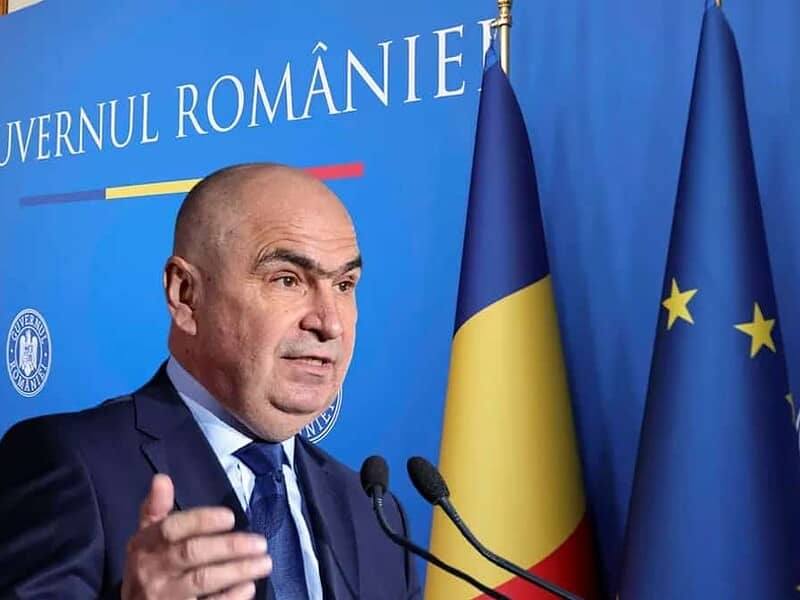 Bolojan propune restricții pentru cumularea pensiei speciale cu salariul în sectorul public