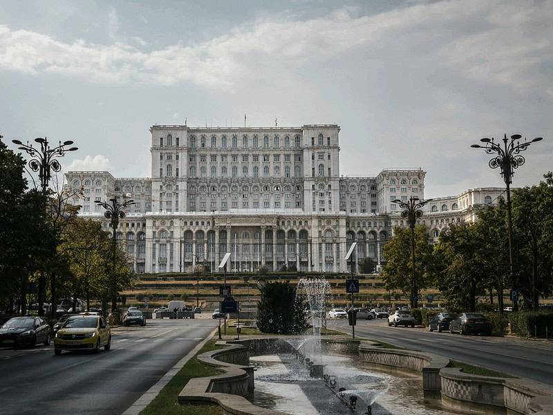 Nivelurile globale ale datoriei ating noi recorduri în marile economii ale lumii