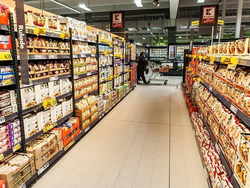 Retailerii germani domină importurile alimentare în România în 2025