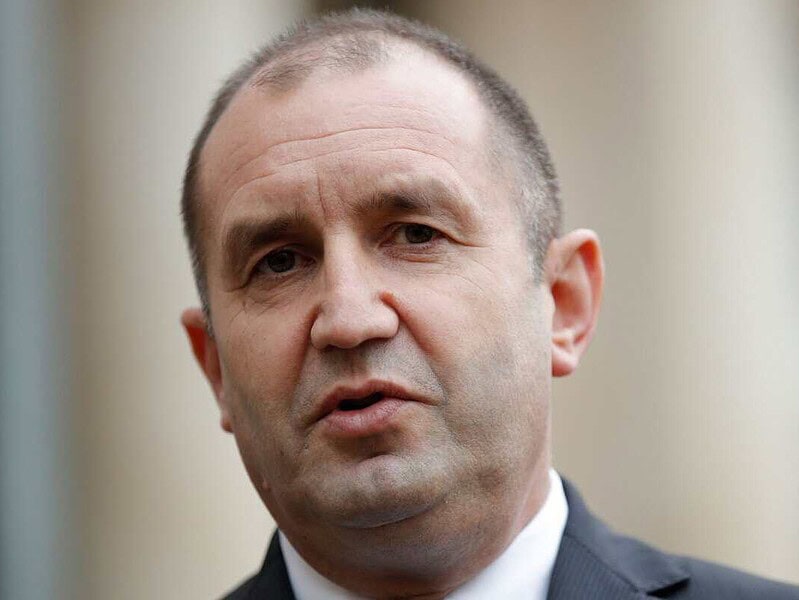 Alegerile din Bulgaria intensifică rivalitatea Radev-Borissov în contextul instabilității politice