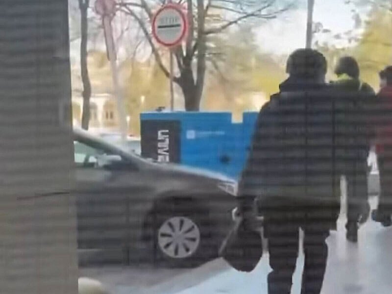 Atac armat la Kiev: cinci morți și patru ostatici salvați în urma intervenției forțelor speciale