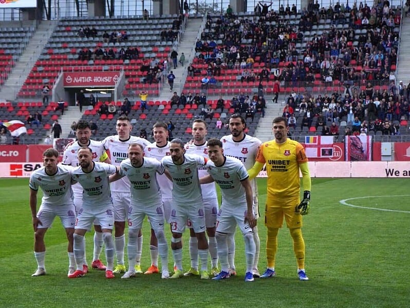 CCR respinge legea care impunea ca 40 la sută din sportivi în echipe, să fie români: „Discriminatorie”