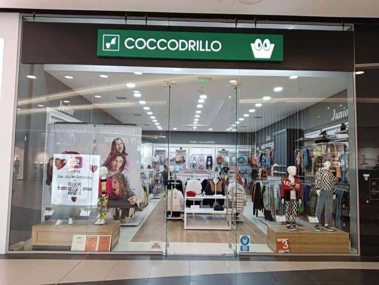 Francizorul Coccodrillo în România intră în insolvență cu datorii către aproape 400 de creditori