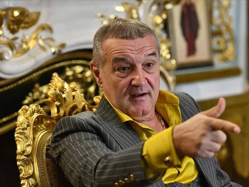 Gigi Becali își pregătește fiicele pentru afaceri de succes și o moștenire prosperă