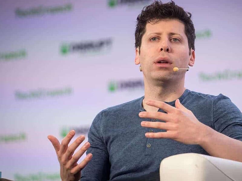 Sam Altman, șeful OpenAI, își cere scuze că nu a fost alertată poliția în cazul atacului armat din Canada