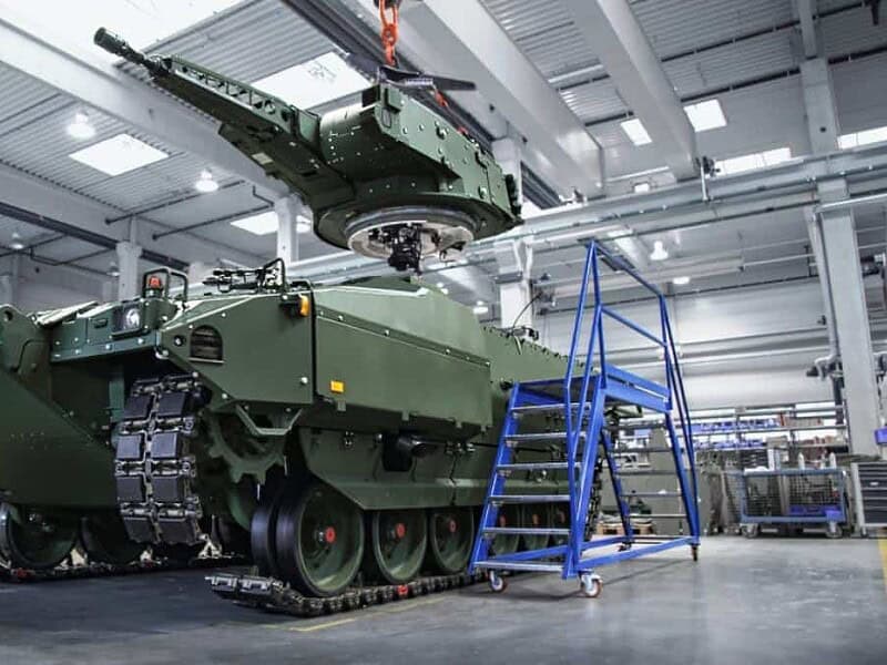 Blindatele Lynx pentru armata română vor fi fabricate la Mediaș: este cel mai mare contract militar din istoria României