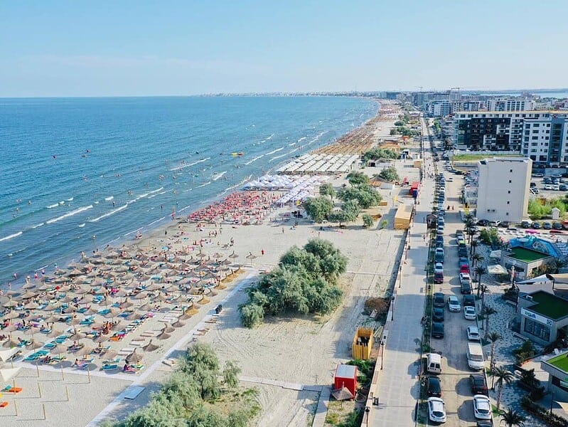 Vacanță la mare de la 42 de lei pe noapte: a început „Litoralul pentru Toți”