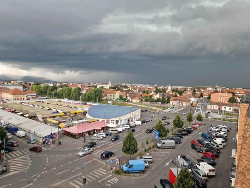 Vremea se strică în toată țara: ANM anunță furtuni, grindină și răcire bruscă