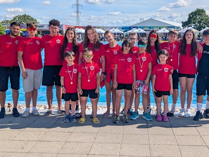 Weekend de excepție pentru Aqua Vita Delta Tulcea. Sportivii au revenit acasă cu medalii și titluri naționale / foto