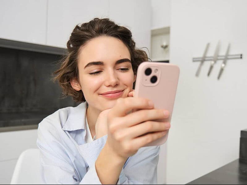 Apple anunță scumpiri pentru iPhone și alte produse din toamnă