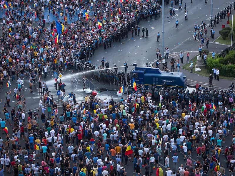 Tribunalul Militar a achitat foștii șefi ai Jandarmeriei în dosarul 10 august