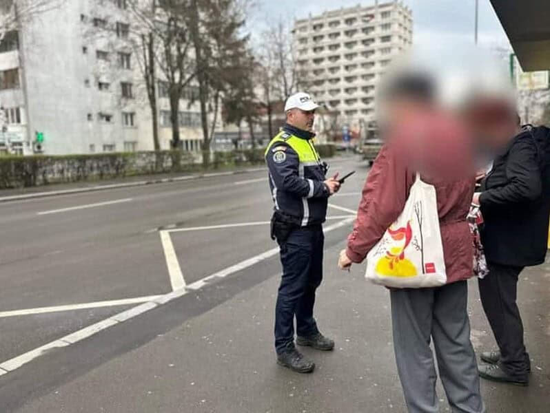 77 de pietoni prinși pe picior greșit în Tulcea. Amenzi de peste 26.000 de lei