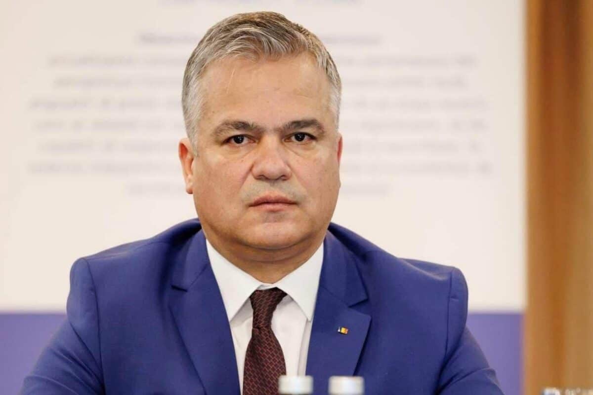 Guvernul Veștea, respins la vot: doar 189 de parlamentari au susținut învestirea