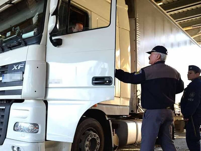O țară europeană introduce verificări stricte pentru șoferii de TIR: actele vor fi scanate la fiecare încărcare