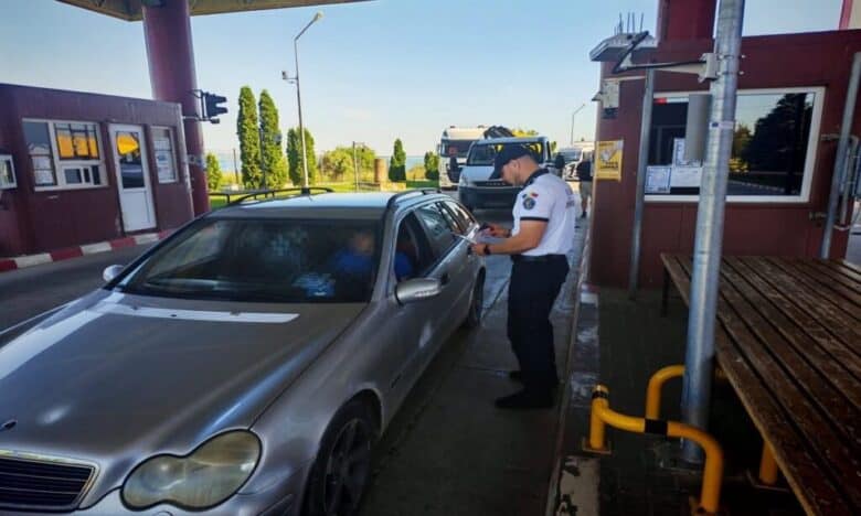 Vameșii din toată țara intră în grevă de avertisment pentru salarii și sporuri corecte