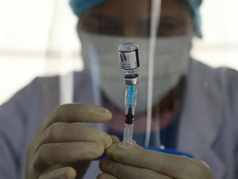 Conturile României blocate la cererea Pfizer. Miza: peste 3,4 miliarde de lei