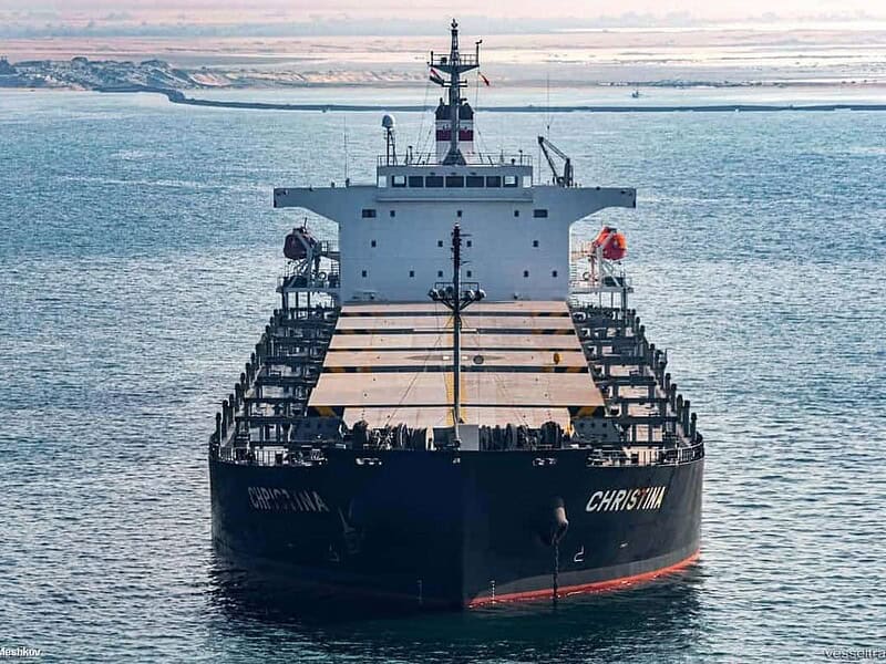 Noaptea trecută /A doua navă avariată lângă Sfântu Gheorghe: dronă sau mină în Marea Neagră?