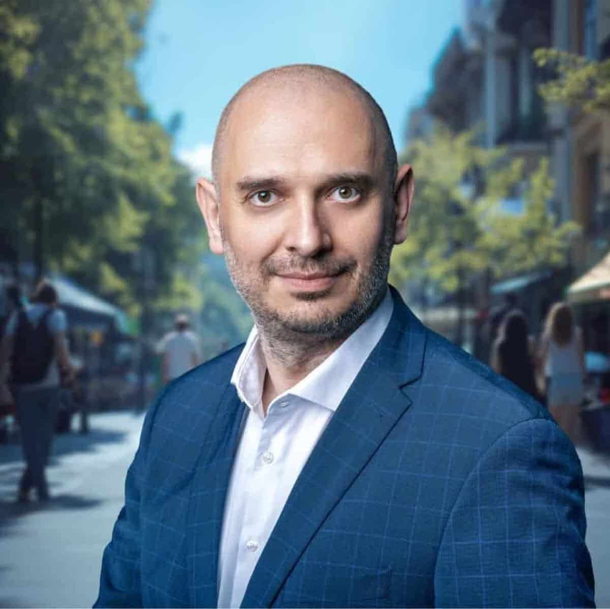 USR a depus amendamente pentru transparentizarea declarațiilor financiare ale demnitarilor