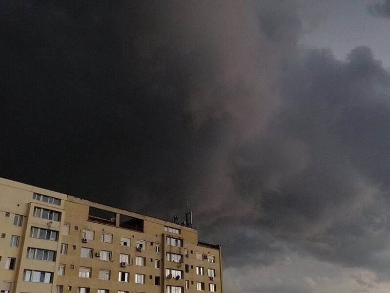 Cod galben de furtuni anunțat luni pentru 16 județe din țară