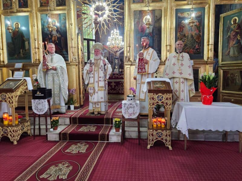 Liturghie arhierească la Biserica „Schimbarea la Față” din Tulcea, săvârșită de PS Visarion / video