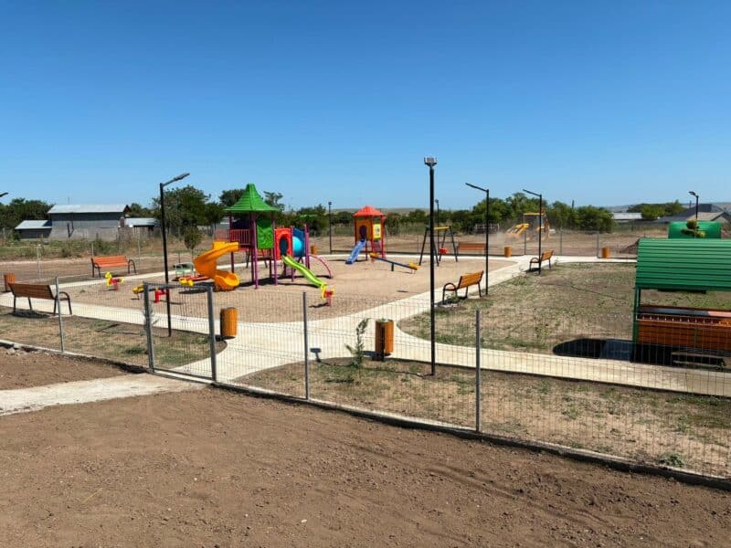 Vineri se dă startul la distracție! Se deschide noul parc din Ceamurlia de Sus / foto