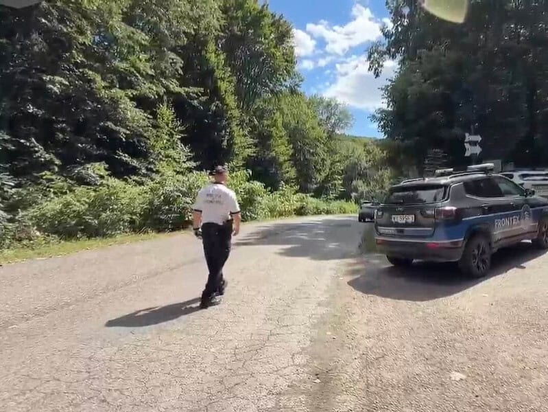 Dronă prăbușită în Tulcea, nevăzută de radare. Resturile, găsite lângă Greci
