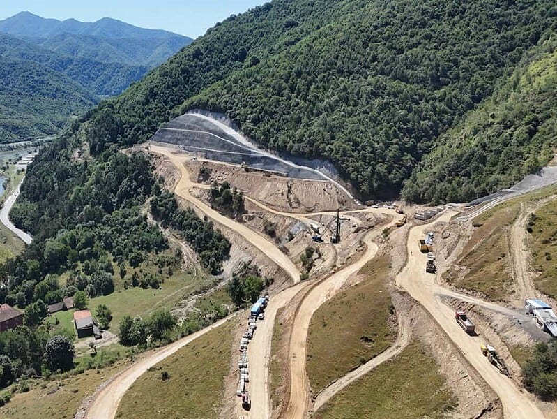 Lucrări la autostrada A1 Sibiu-Pitești, secțiunea Boița-Cornetu, imagine din dronă, iulie 2026