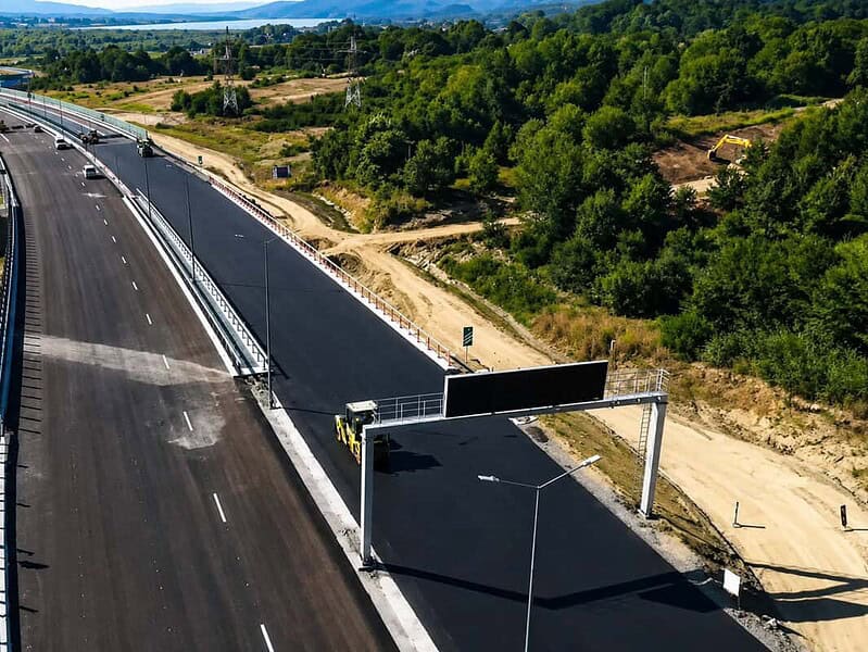Autostrada Sibiu–Pitești intră în faza finală pe secțiunea Tigveni–Curtea de Argeș