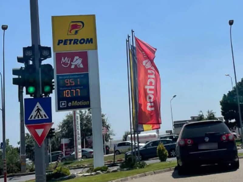 Carburanții ard buzunarele șoferilor din Tulcea. Lista prețurilor