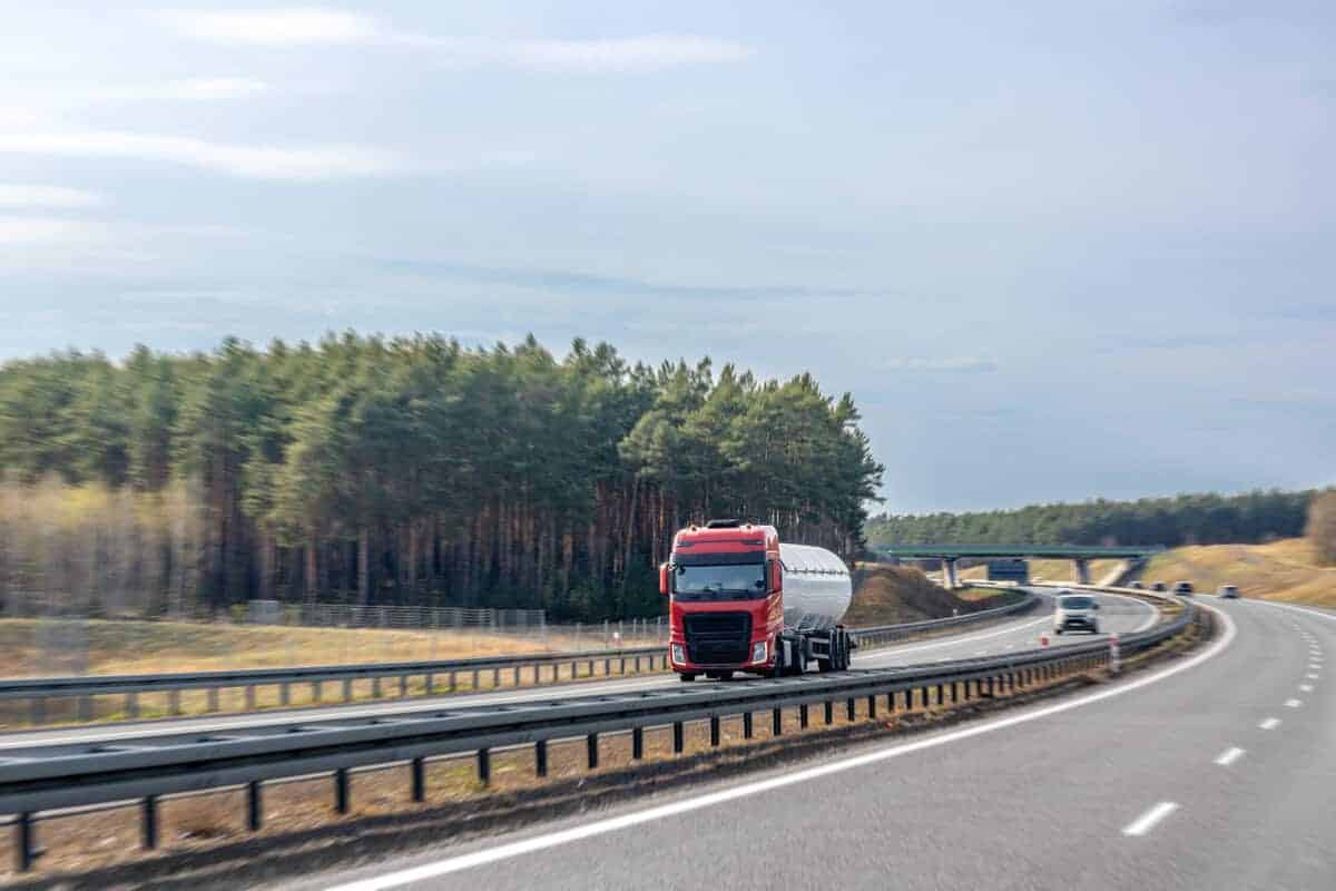 CNAIR anunță că noile taxe de drum pentru TIR-uri intră în vigoare pe 1 octombrie 2026