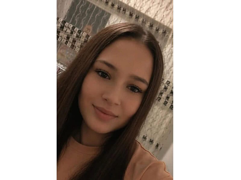 Ați văzut-o? Loredana, o tânără de 23 de ani din Tulcea, este de negăsit