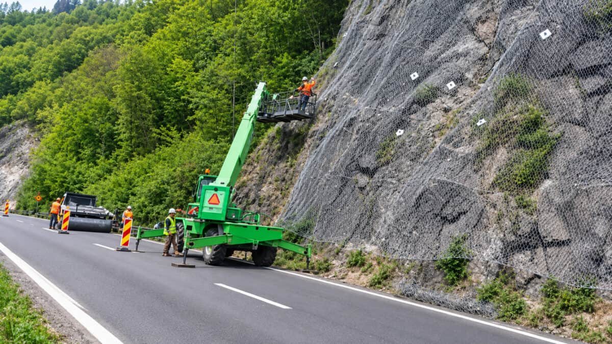 Restricțiile de pe Valea Oltului afectează turismul din Călimănești, spune primarul orașului
