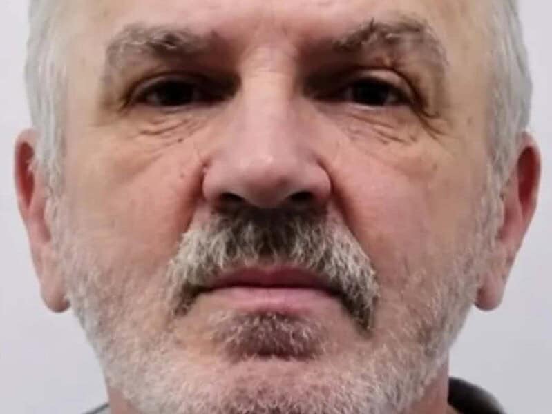 Român condamnat pe viață în Marea Britanie după ce și‑a înjunghiat colegul pentru 5 lire