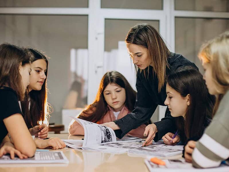 România cheltuie sub 3% din PIB pentru educație în 2023, mult sub media UE