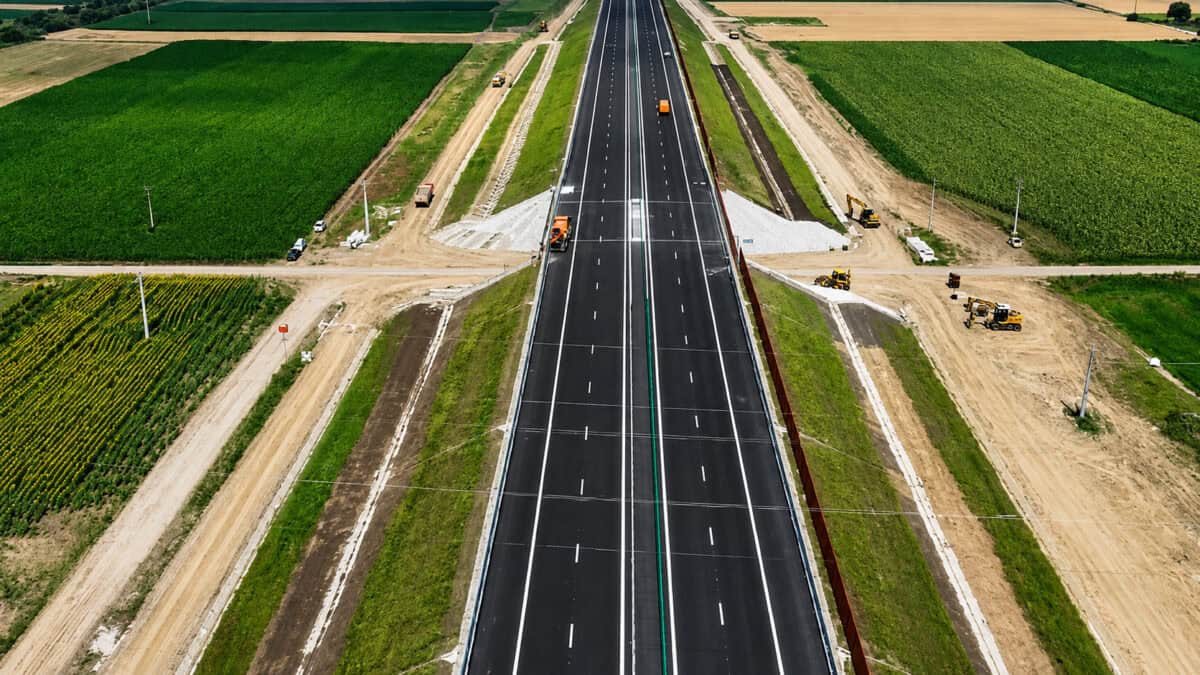 Peste 230 de kilometri de autostradă și drum expres se deschid până la sfârșitul lui 2026